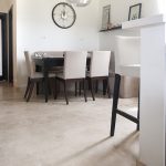 Cum se folosesc plăcile de travertin în amenajarile interioare