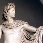 Apollo, zeul grec al soarelui, luminii, medicinei si profetiei