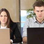Cum sa te descurci cu un coleg incompetent?