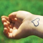 Idei de tatuaje mici de unde te poti inspira